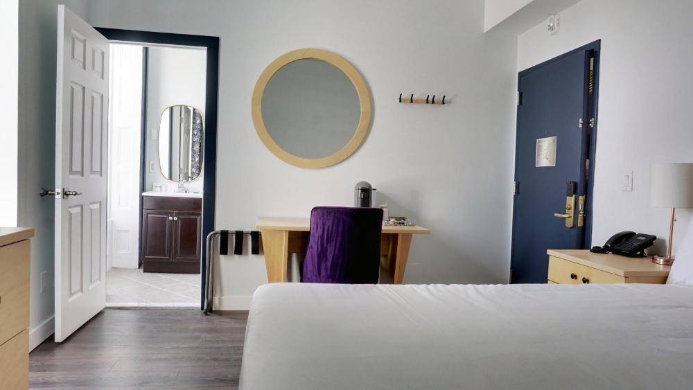 Standard Double Room interior
